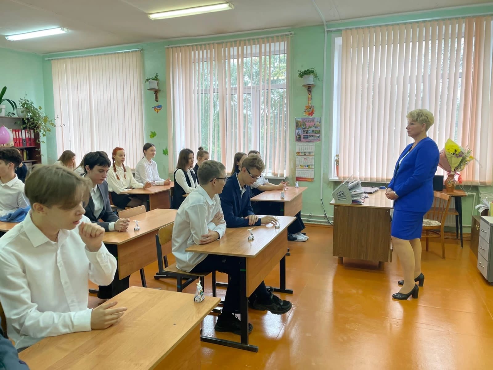 С.А.Грачева в Кадуйской СШ.jpg